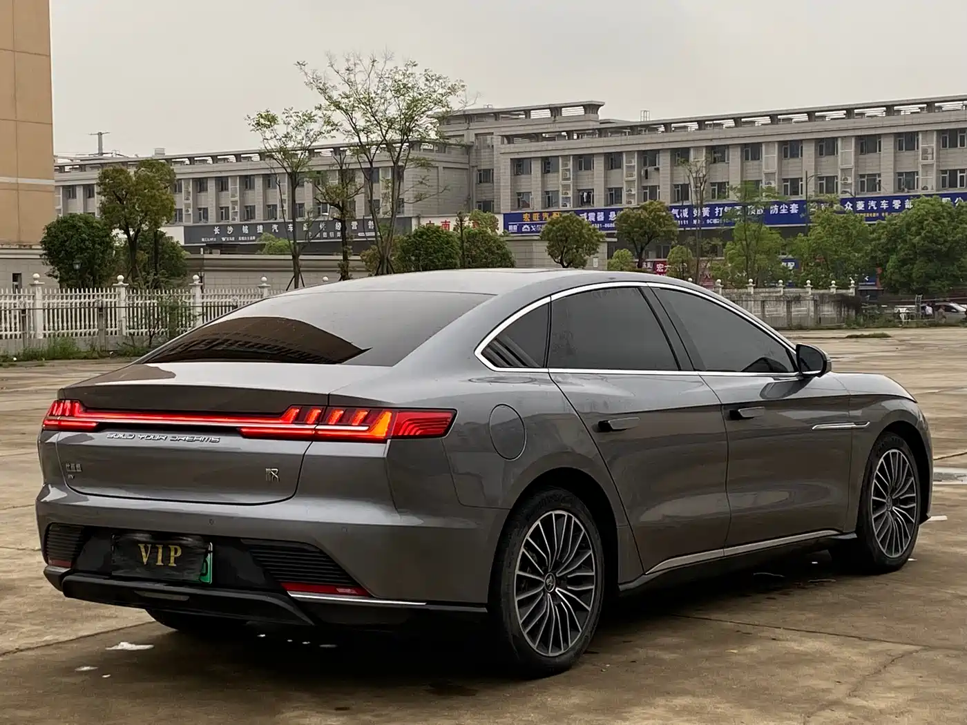 BYD Han 2020 EV Extended Range Luxury фото 11