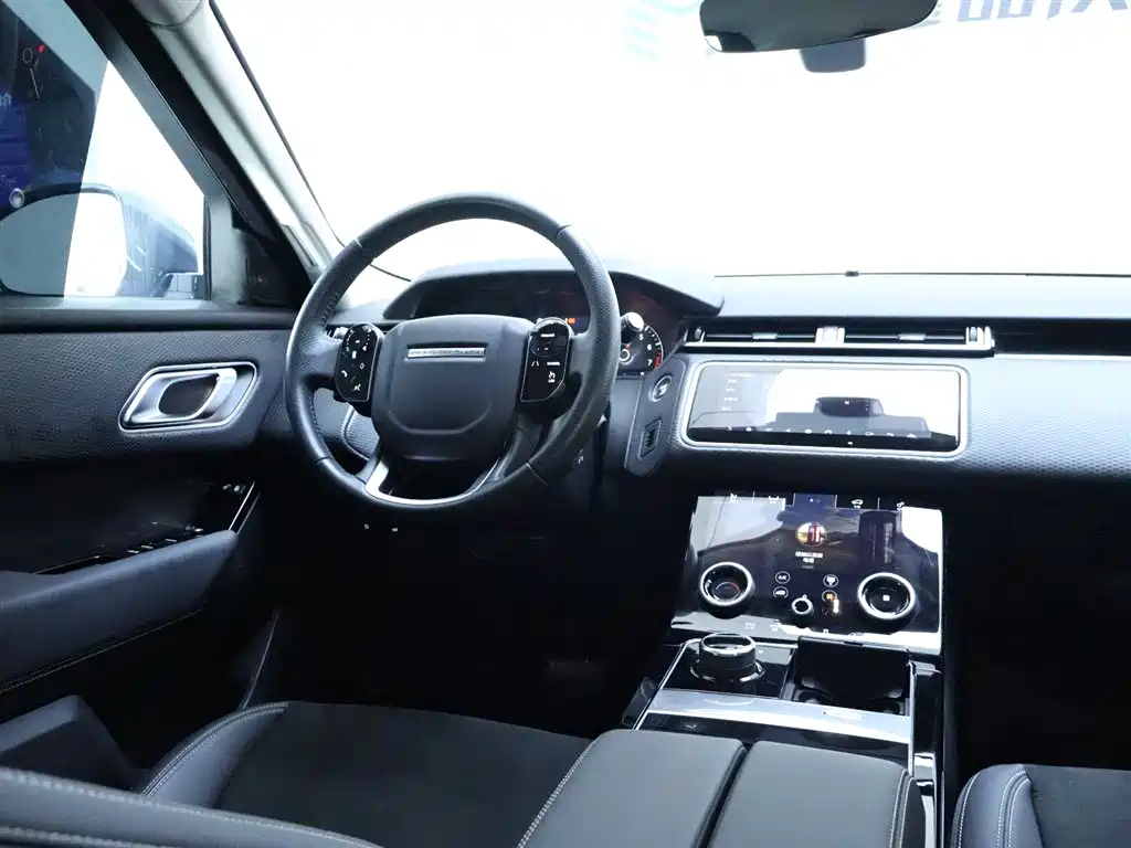 Land Rover Range Rover Velar 2019 250PS фото 14