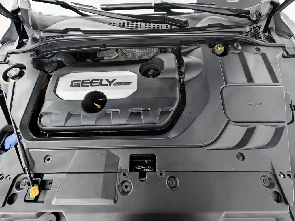 Фото 6 - Geely Emgrand GL