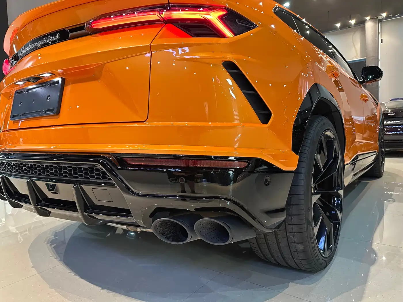 Lamborghini Urus 2023 2021 4.0T V8