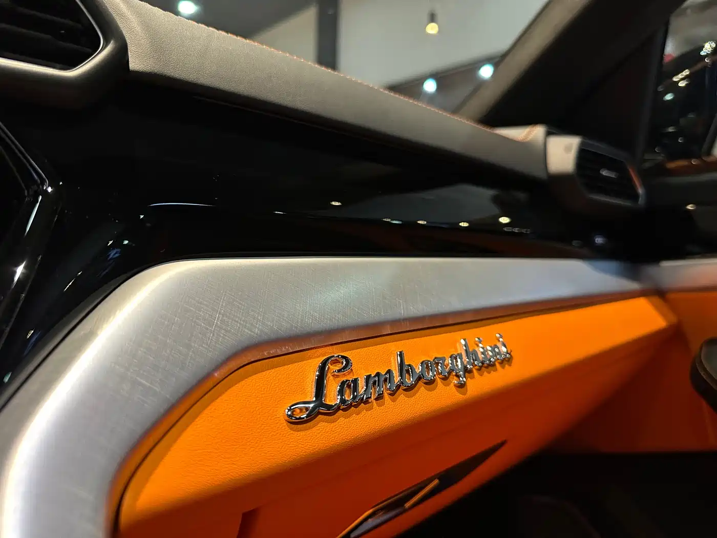 Lamborghini Urus 2023 2021 4.0T V8