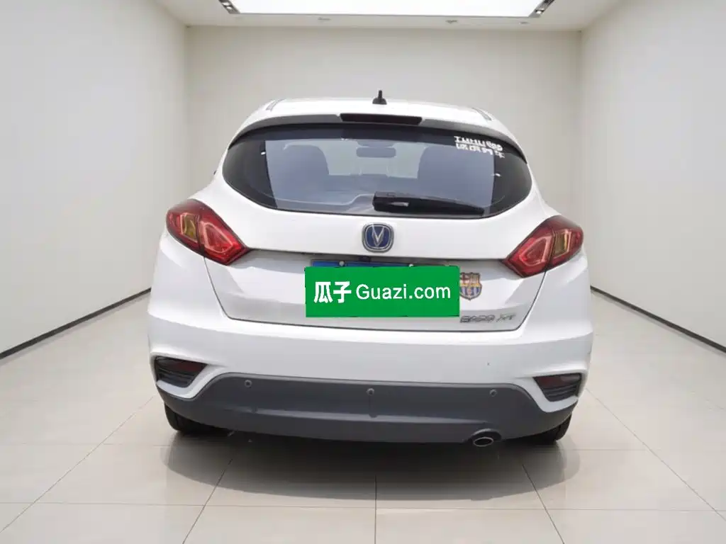 Photo 3 - Changan Eado XT
