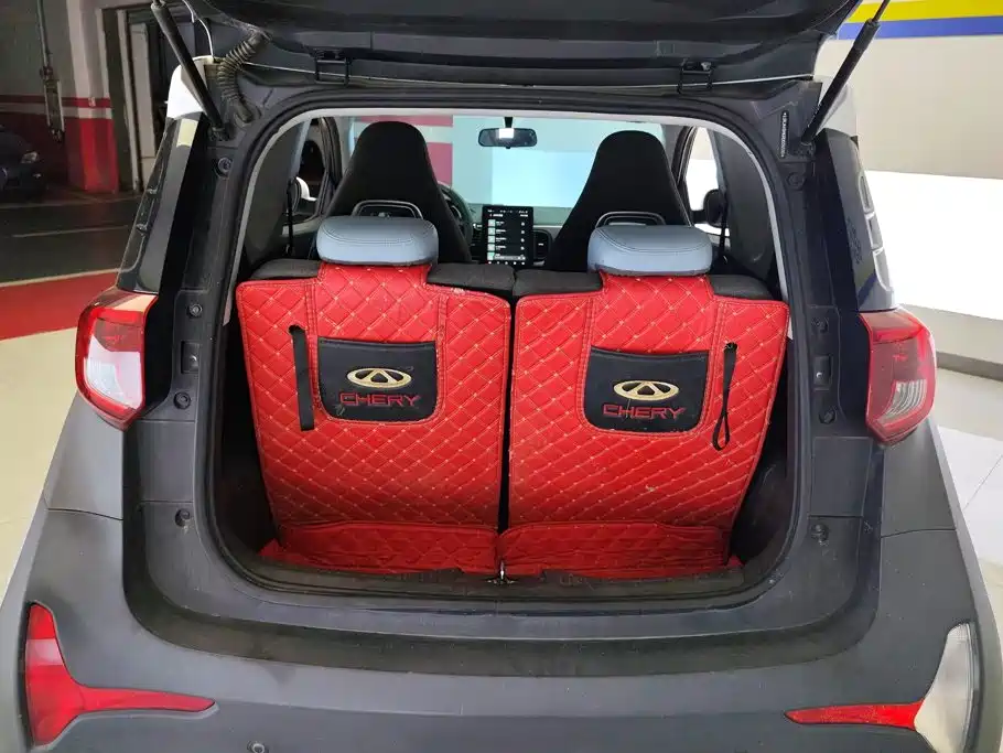 QQ New Energy Little Ant 2024 2024 Youth Edition 251km True Love Version 23.99kWh