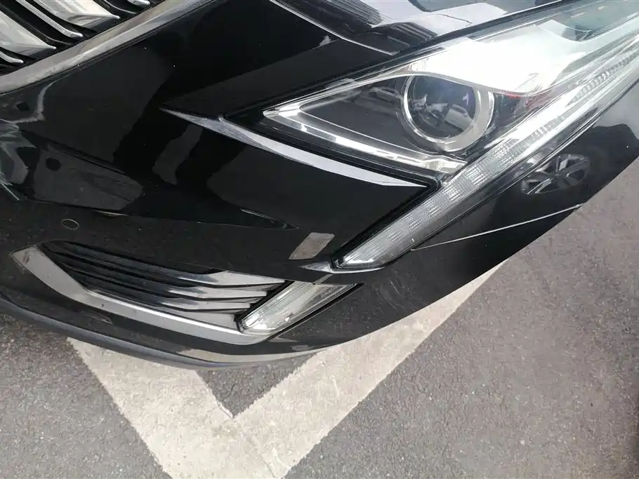 Cadillac XT5 2018 25T Luxury фото 5