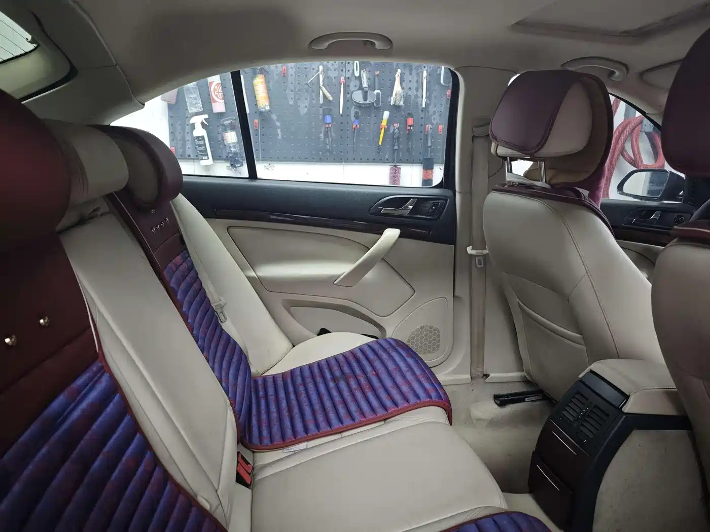 Škoda Octavia 2012 1.8TSI DSG Yijun Edition фото 5