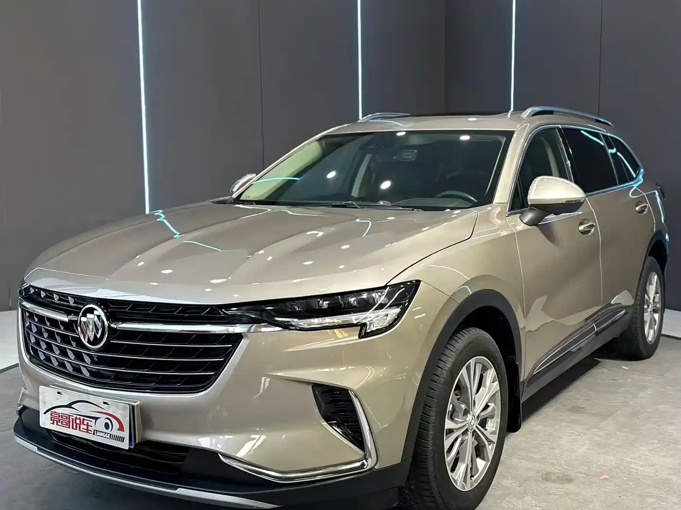 Buick Envision Plus 2022 Enclave Plus 652T 5-Seater Luxury