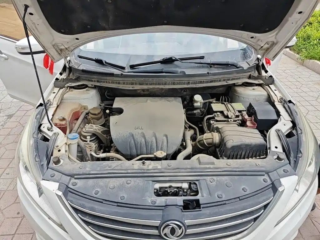 Dongfeng Fengxing Jingyi S50 2017 2016 1.5L Manual Premium