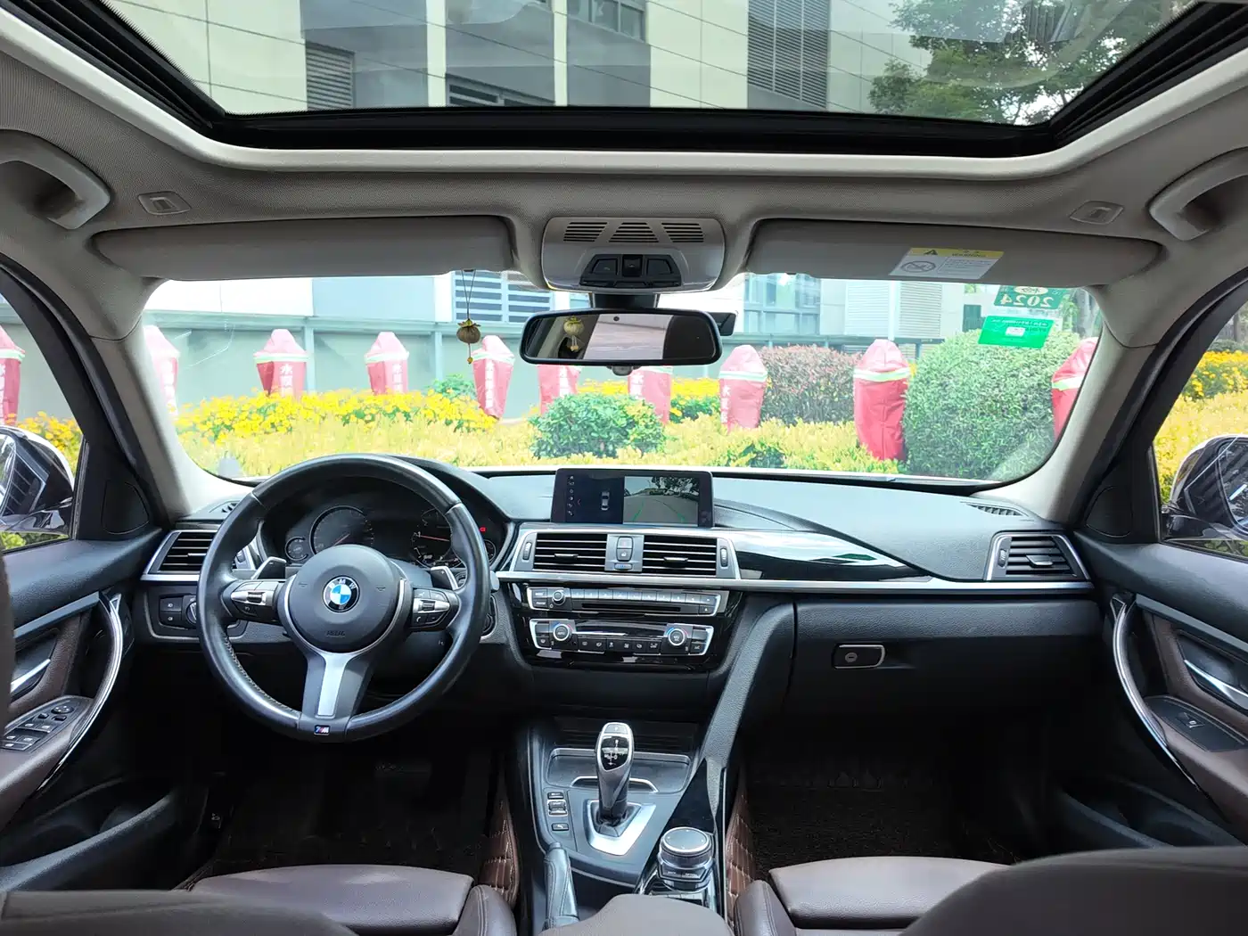 BMW 3 Series 2018 320Li Leading M Sport Package фото 8