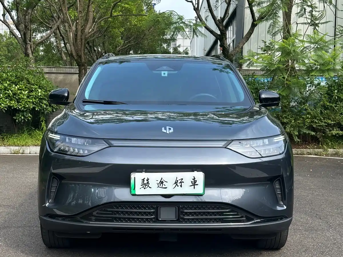 Фото 2 - Leapmotor C11