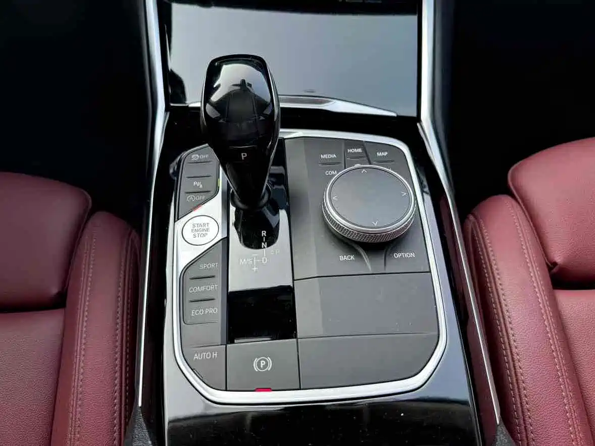 BMW 3 Series 2022 320Li M Sport Package фото 8
