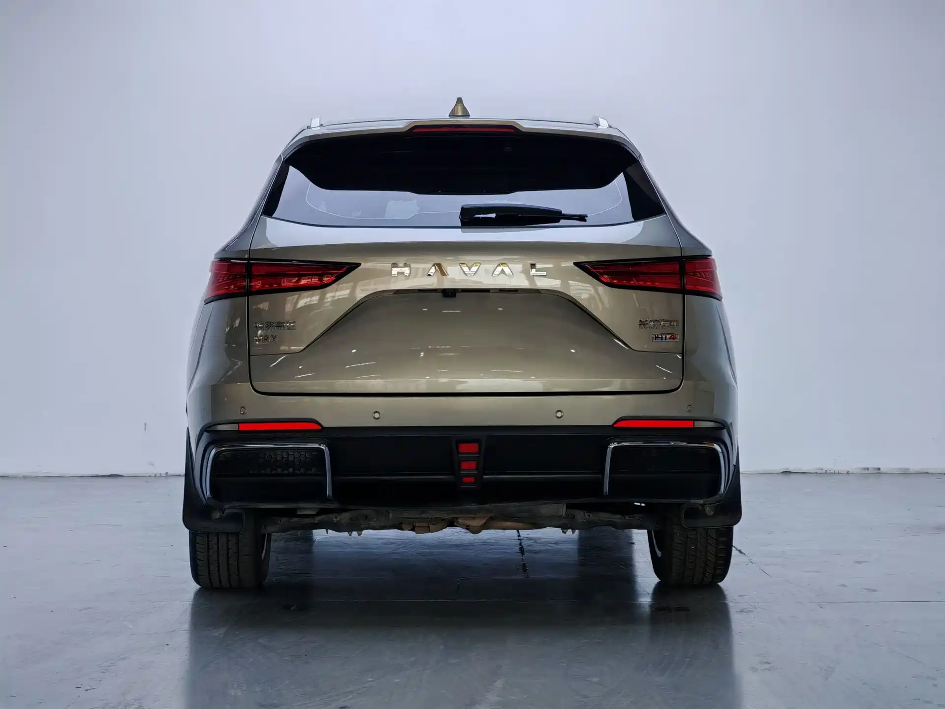 Фото 13 - Haval Xiaolong MAX