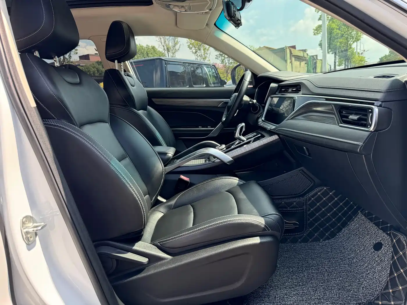 GEELY AUTOMOBILE BOYUE