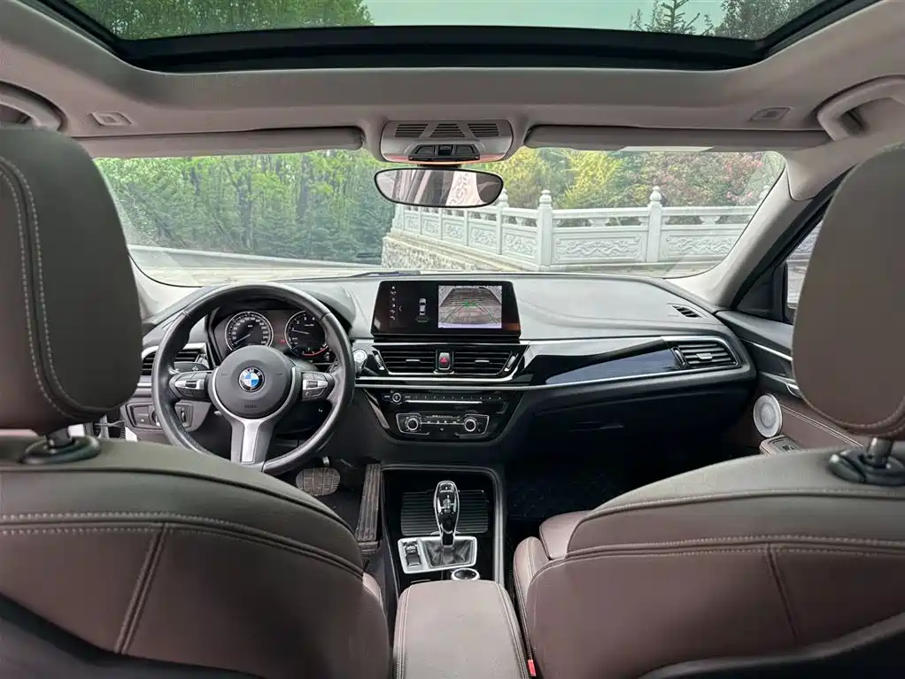 BMW 1 Series 2021 Facelift 120i M Sport Shadow Edition фото 15