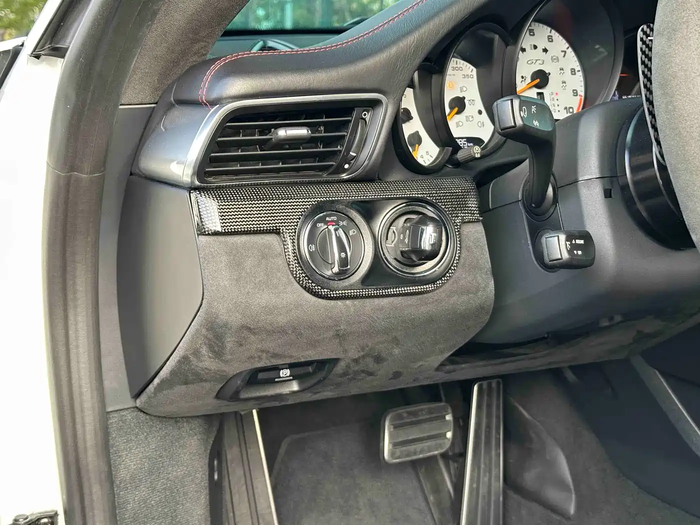 Porsche 911 2018 GT3 4.0L фото 18
