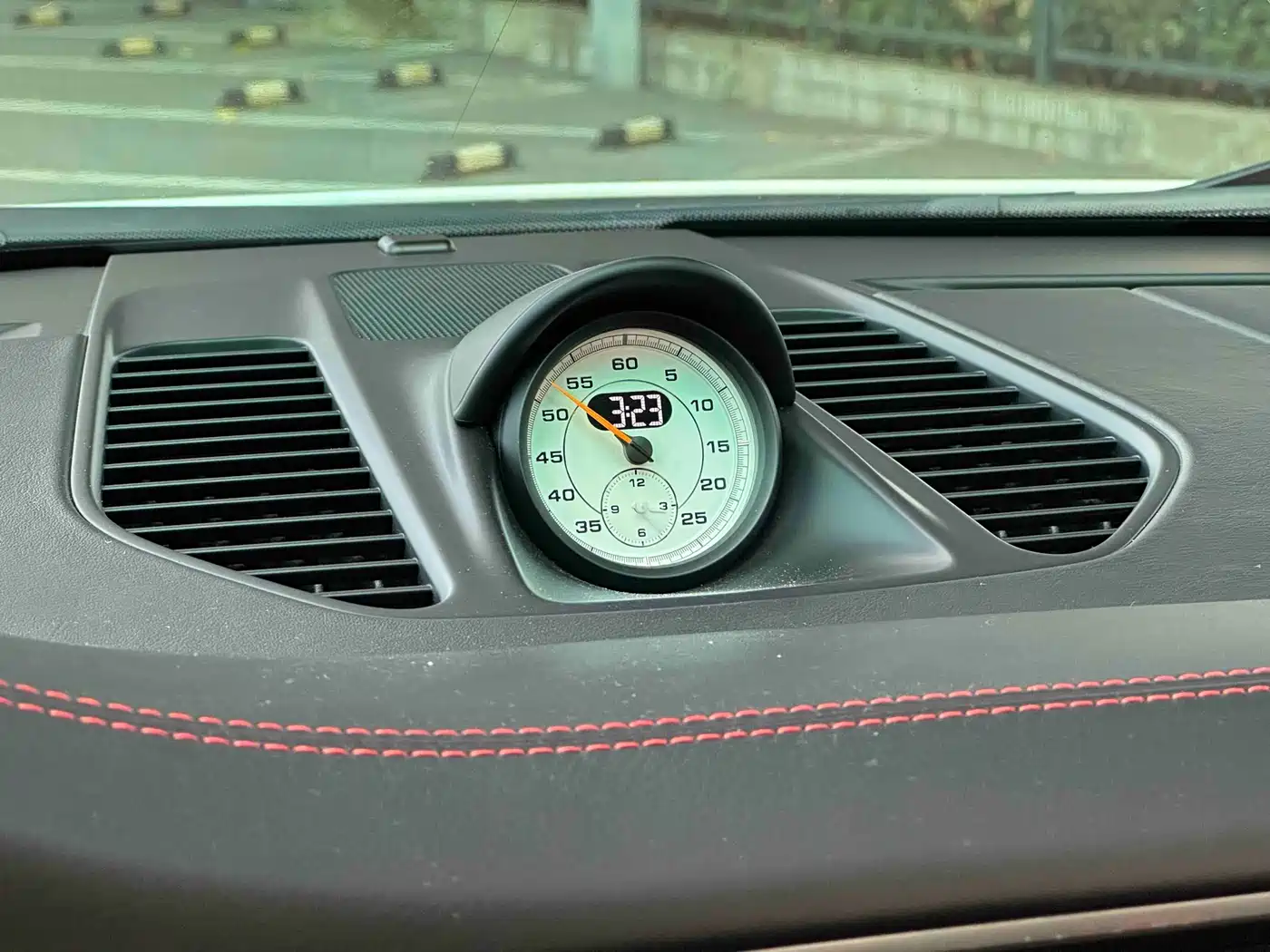 Porsche 911 2018 GT3 4.0L фото 21