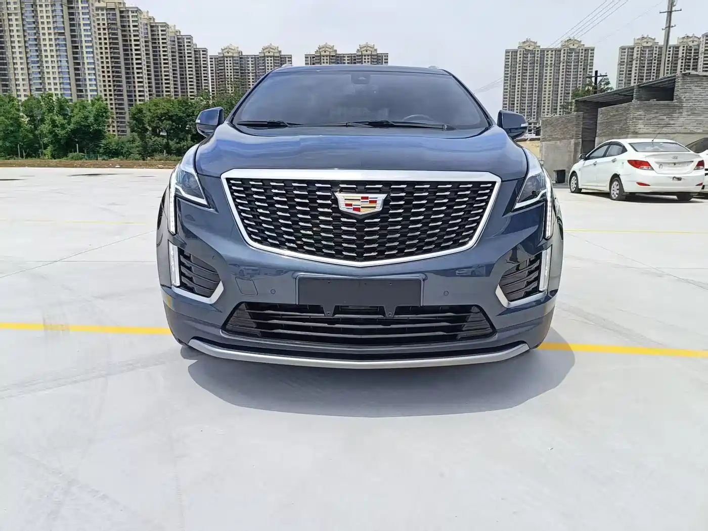 Cadillac XT5 2024 2.0T FWD Fashion Edition фото 2