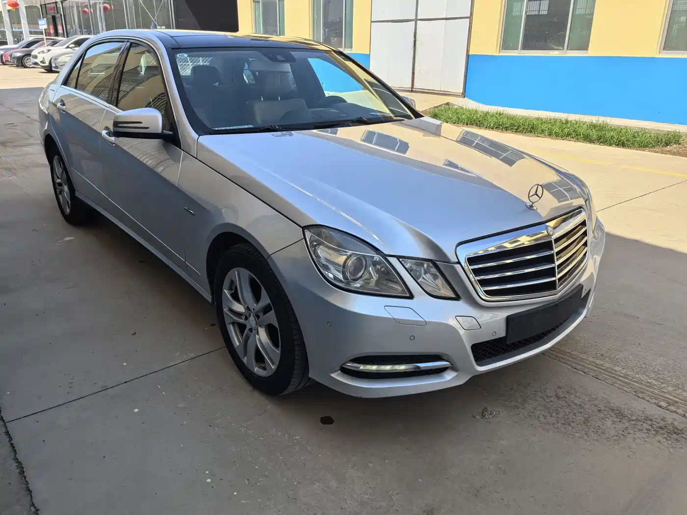 Mercedes-Benz E-Class 2011 E 260 L CGI Fashion