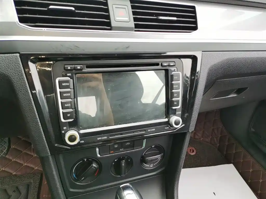 Volkswagen Bora 2016 Model 1.6L Automatic Fashion фото 13