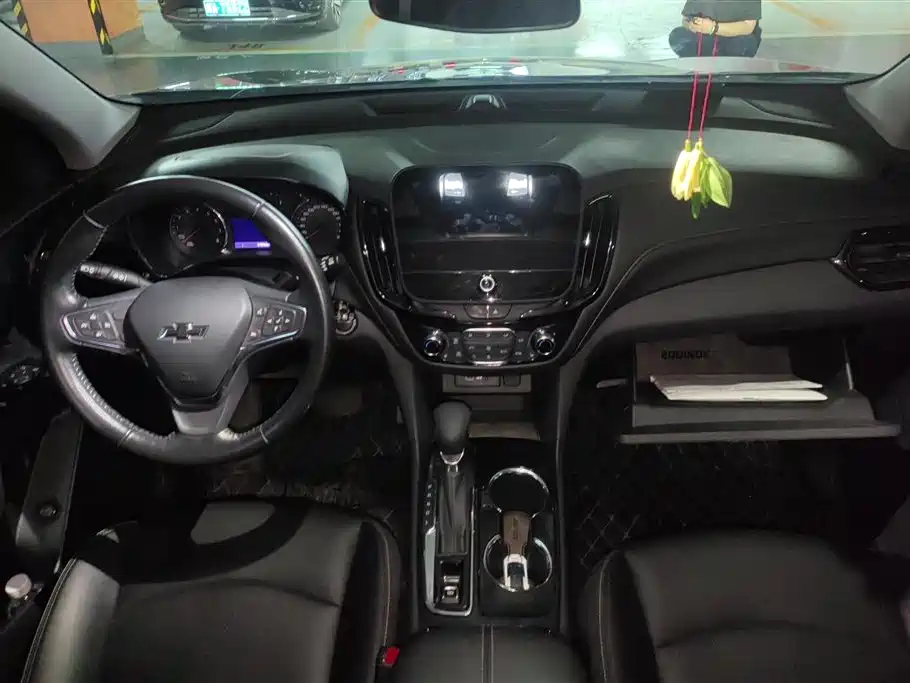 Chevrolet Equinox 2021 535T Yujie Edition фото 12