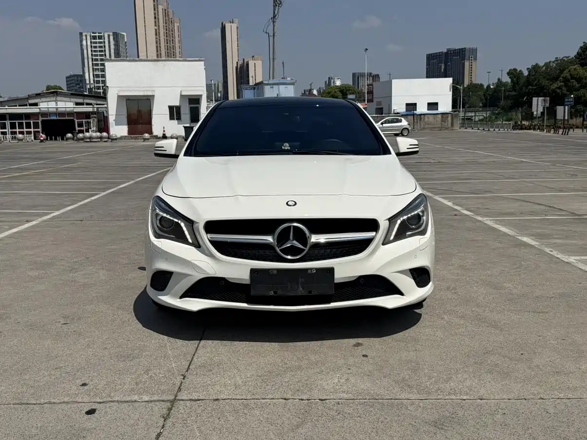 Mercedes-Benz CLA (Import) 2015 CLA 200 фото 2