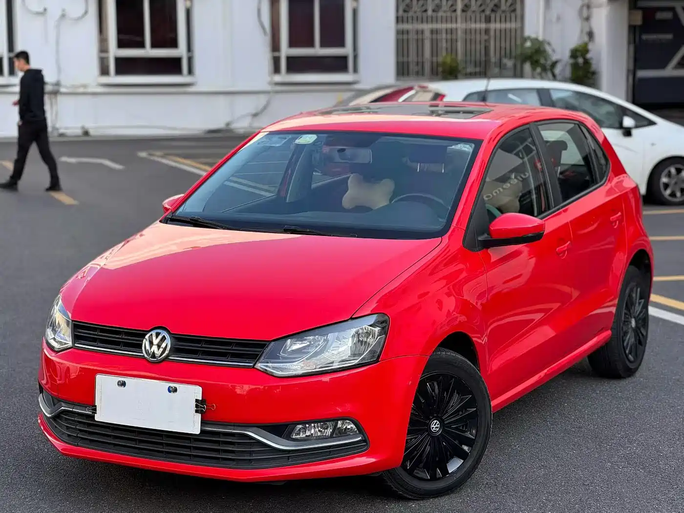 Volkswagen Polo 2016 1.6L Automatic Comfort фото 16