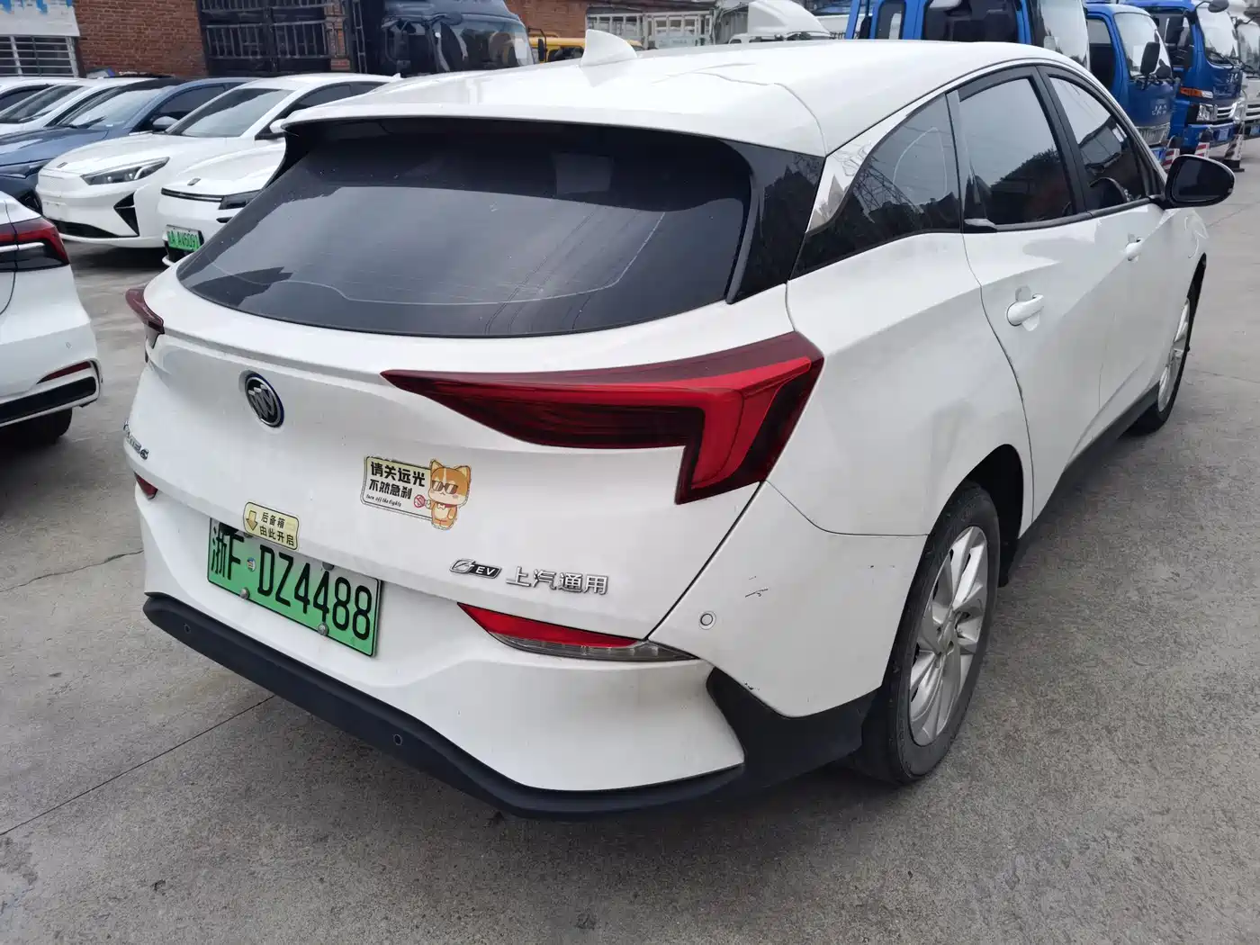 Buick Velite 6 2023 430km Premium Edition фото 4