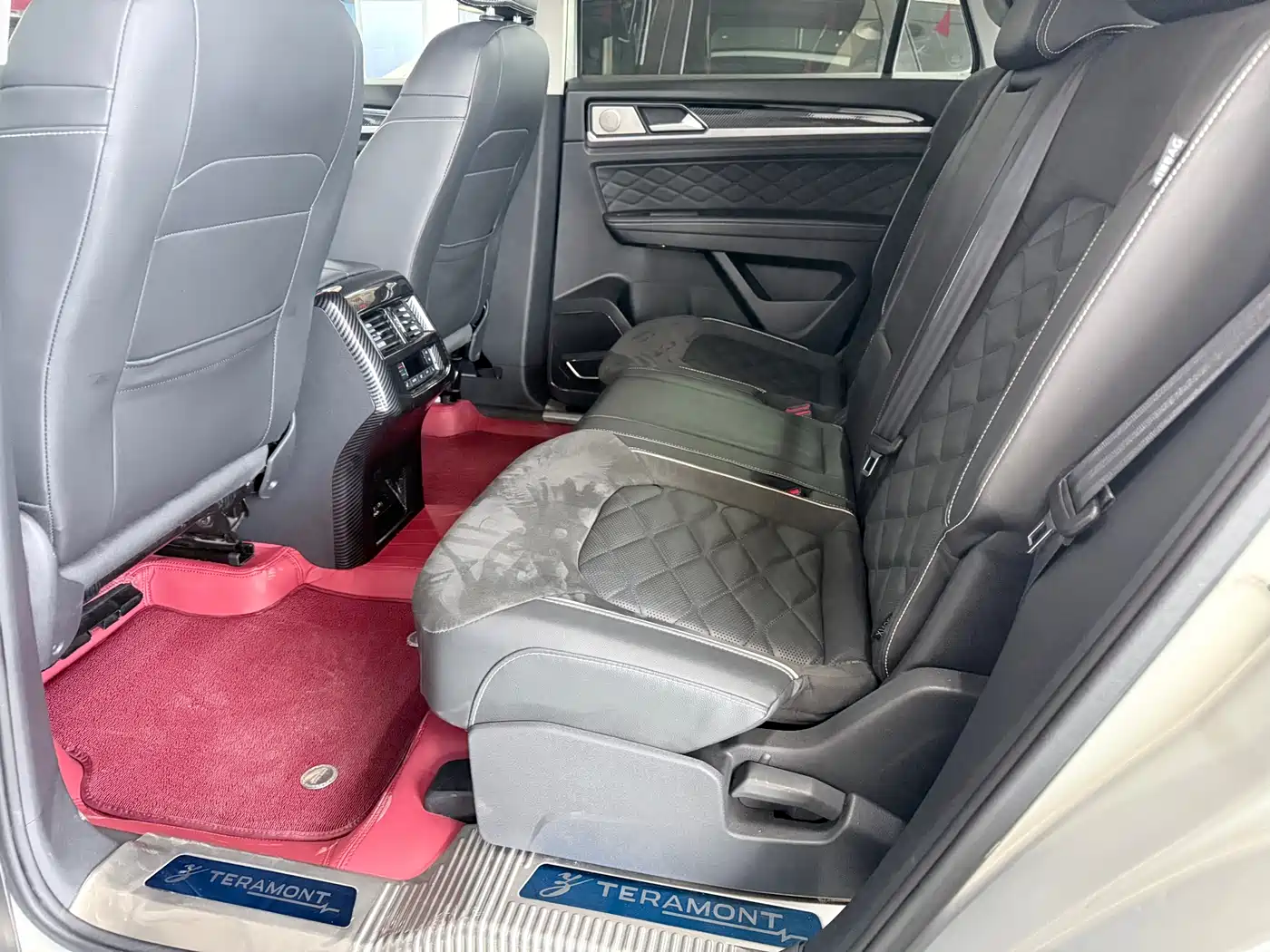 Volkswagen Teramont 2019 Model Teramont X 380TSI 4WD Prestige Luxury Edition фото 11