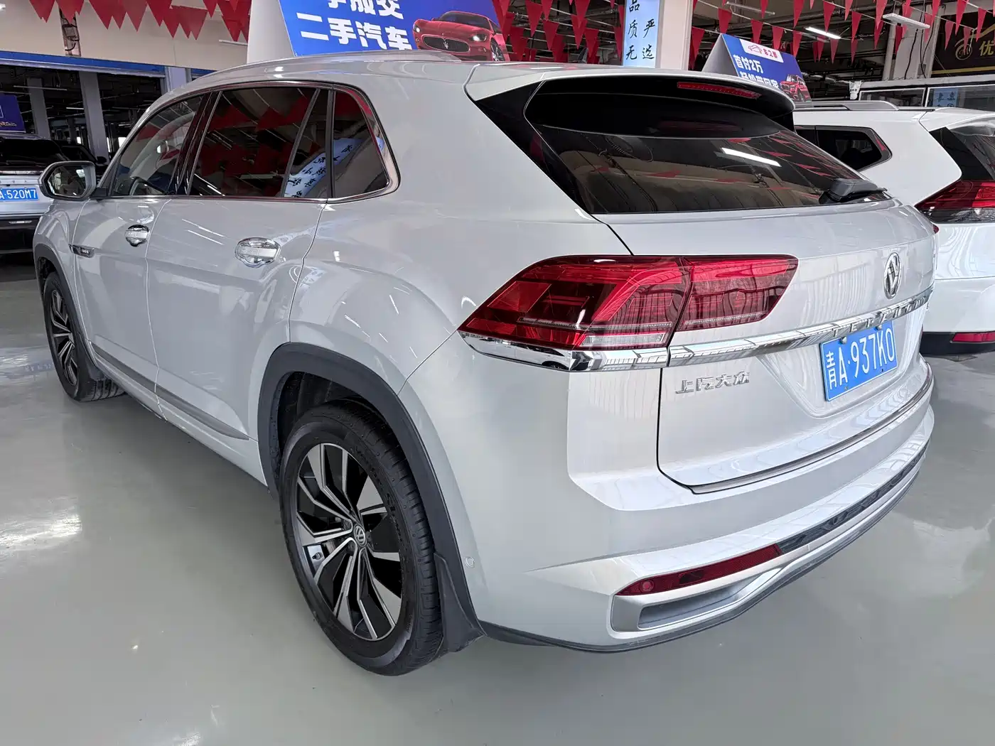 Volkswagen Teramont 2019 Model Teramont X 380TSI 4WD Prestige Luxury Edition фото 17
