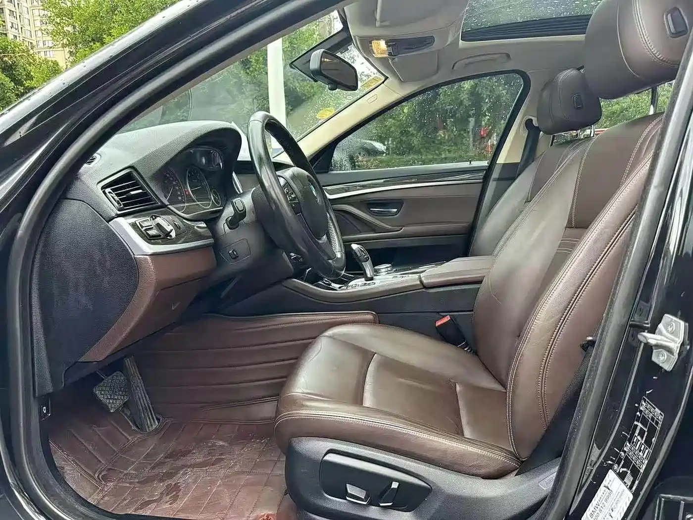 BMW 5 Series 2014 525Li Luxury Design Package фото 2