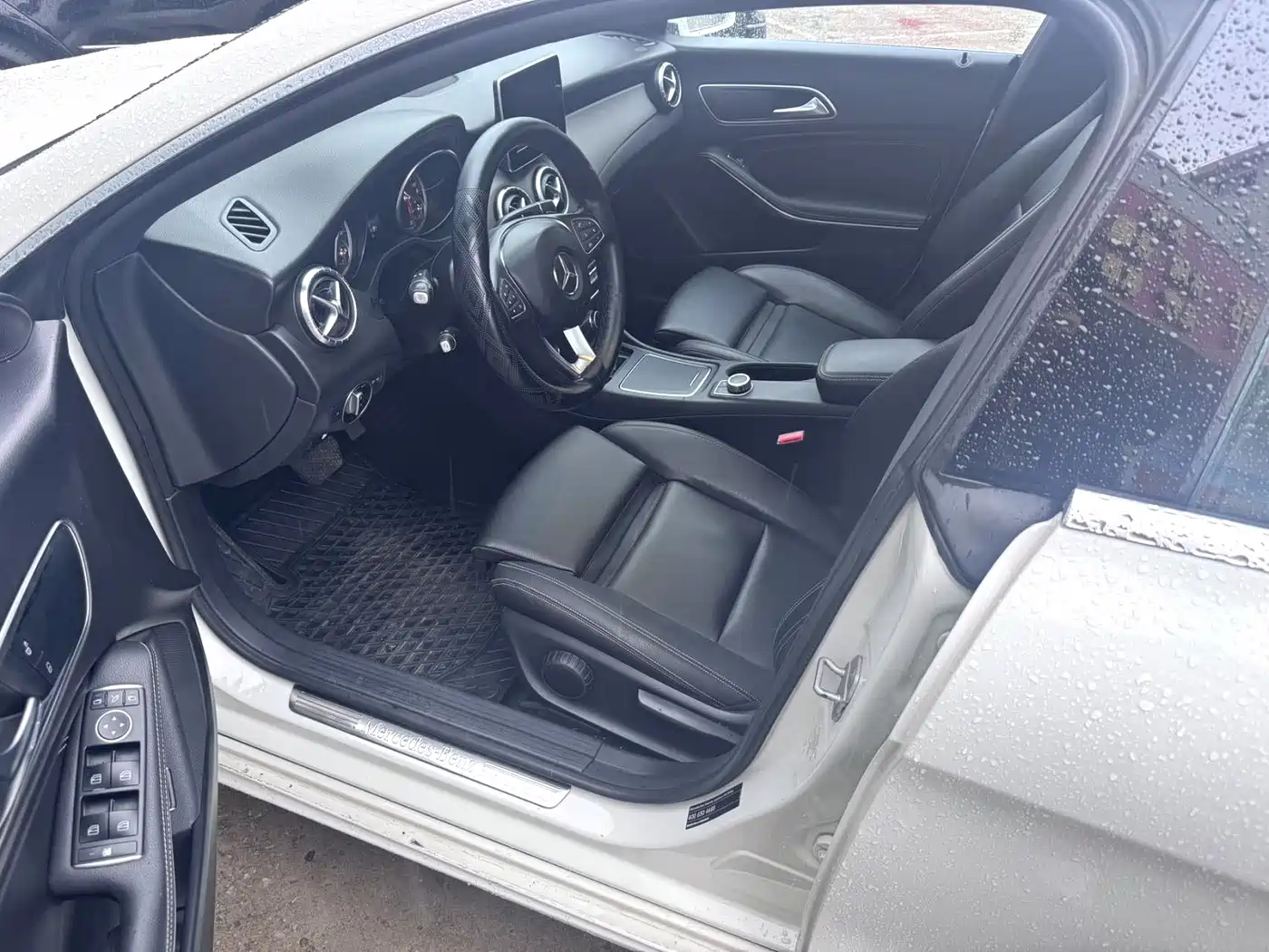Mercedes-Benz CLA (Import) 2016 CLA 200 Sport фото 2