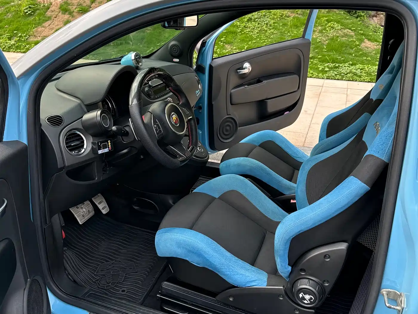 Fiat 500 2013 1.4L Dazzling Red Edition фото 10
