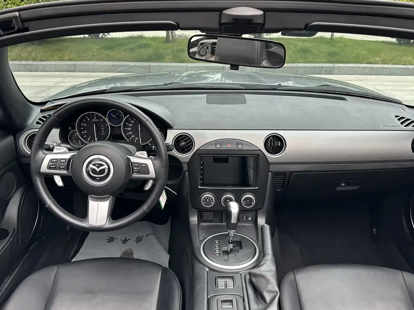 Mazda MX-5 2010 2009 2.0