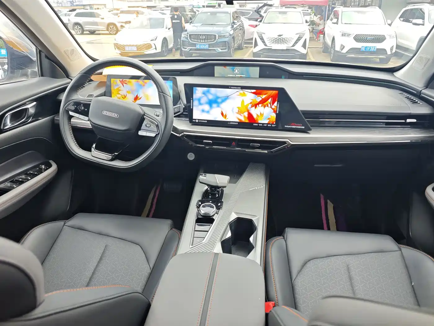 Changan Oshan Z6 2024 2023 Blue Whale 1.5T DCT Smart Leader