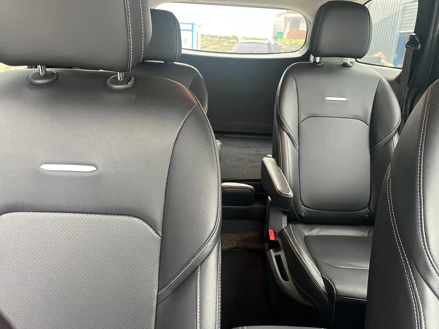 SAIC Maxus Maxus G50 2022 1.5T Automatic Changyou B фото 14