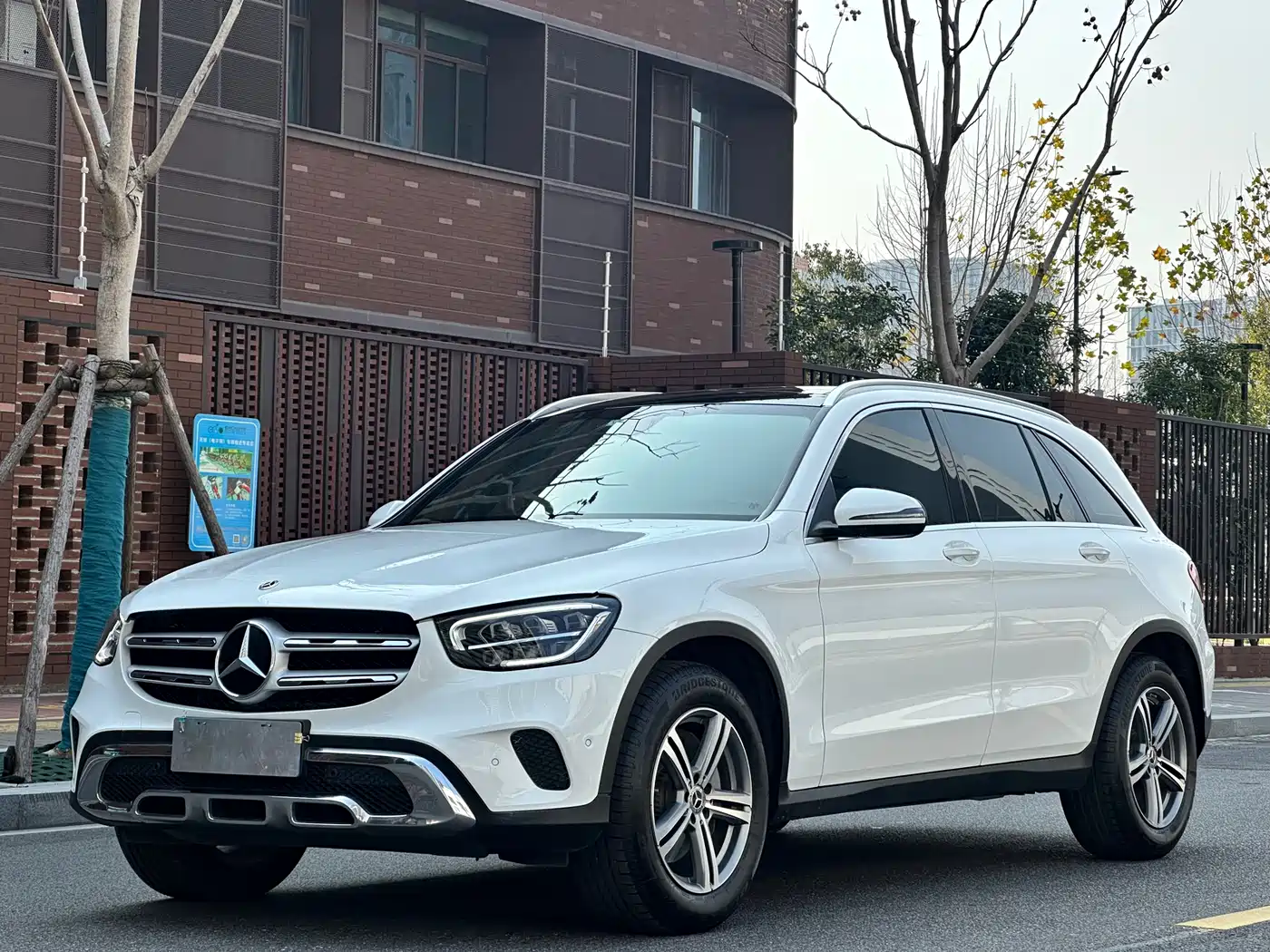 Mercedes-Benz GLC 2021 GLC 260 L 4MATIC Sporty