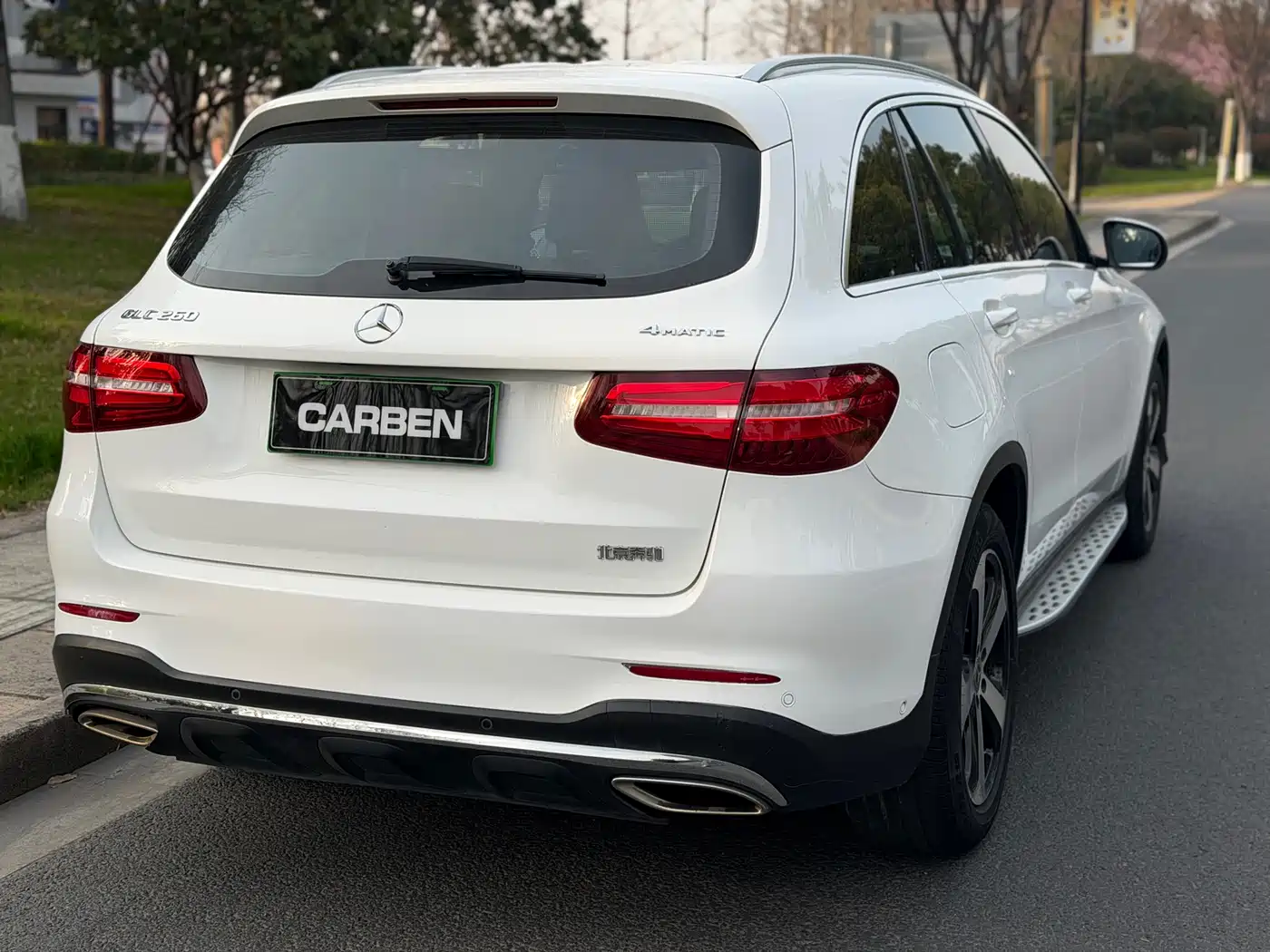 Mercedes-Benz GLC 2018 Facelift GLC 260 4MATIC Luxury фото 5