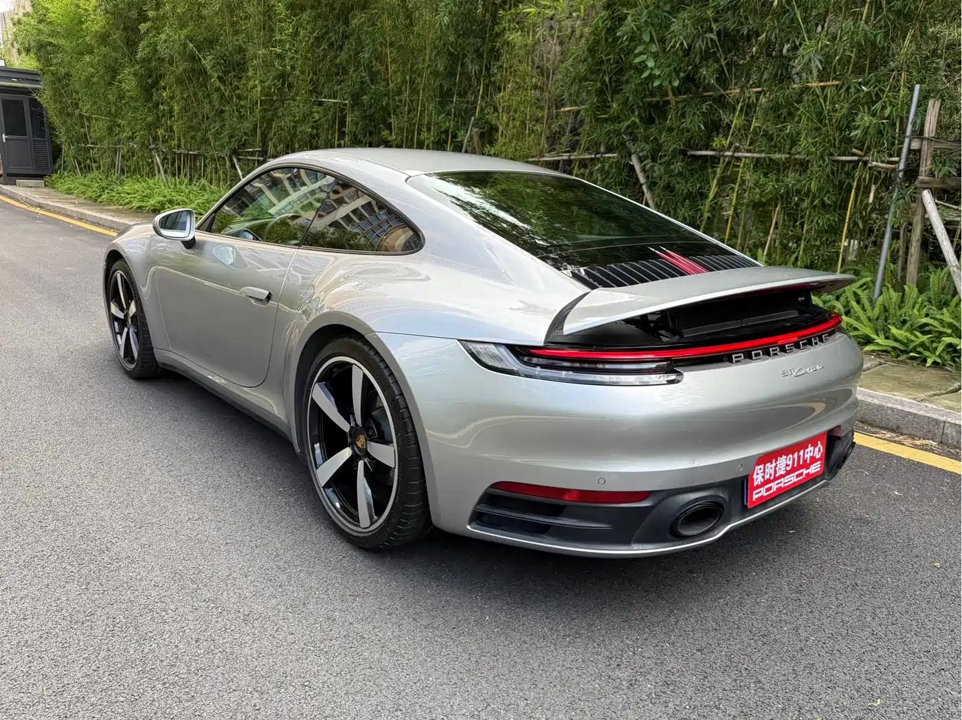 Porsche 911 2023 Carrera 3.0T фото 4