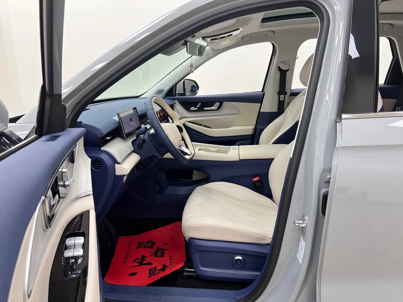 Chery Fengyun Fengyun T9 2024 2024 Model 120 Long Range Flagship 7-seater (NMC)