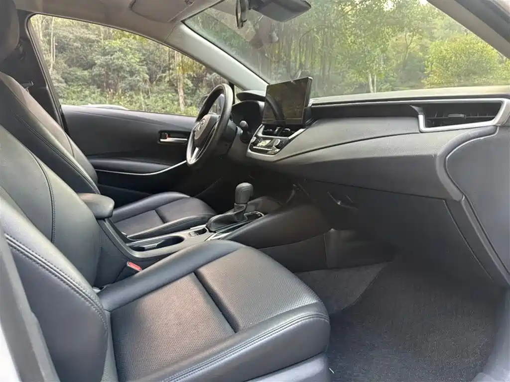 Toyota Corolla 2023 1.8L Smart Hybrid Dual Engine Pioneer Edition фото 6