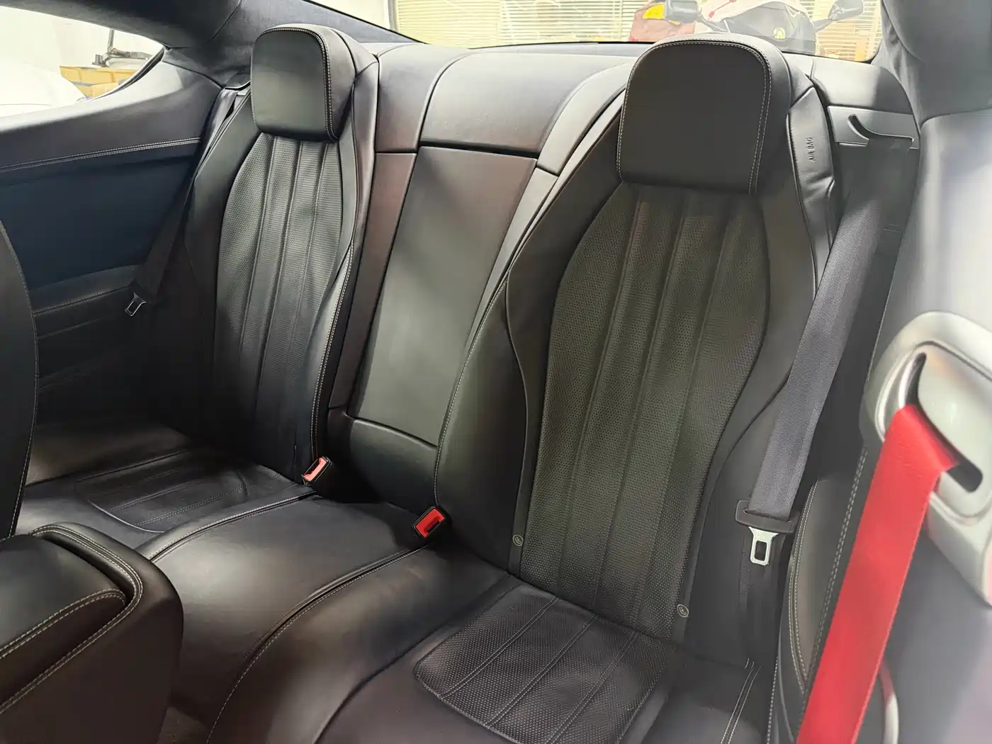 Bentley Continental 2012 4.0T GT V8 фото 16