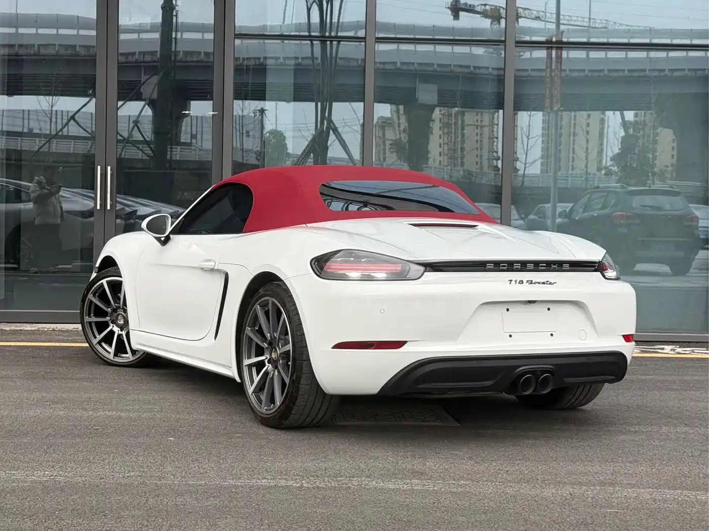 Porsche 718 2022 Boxster 2.0T фото 4