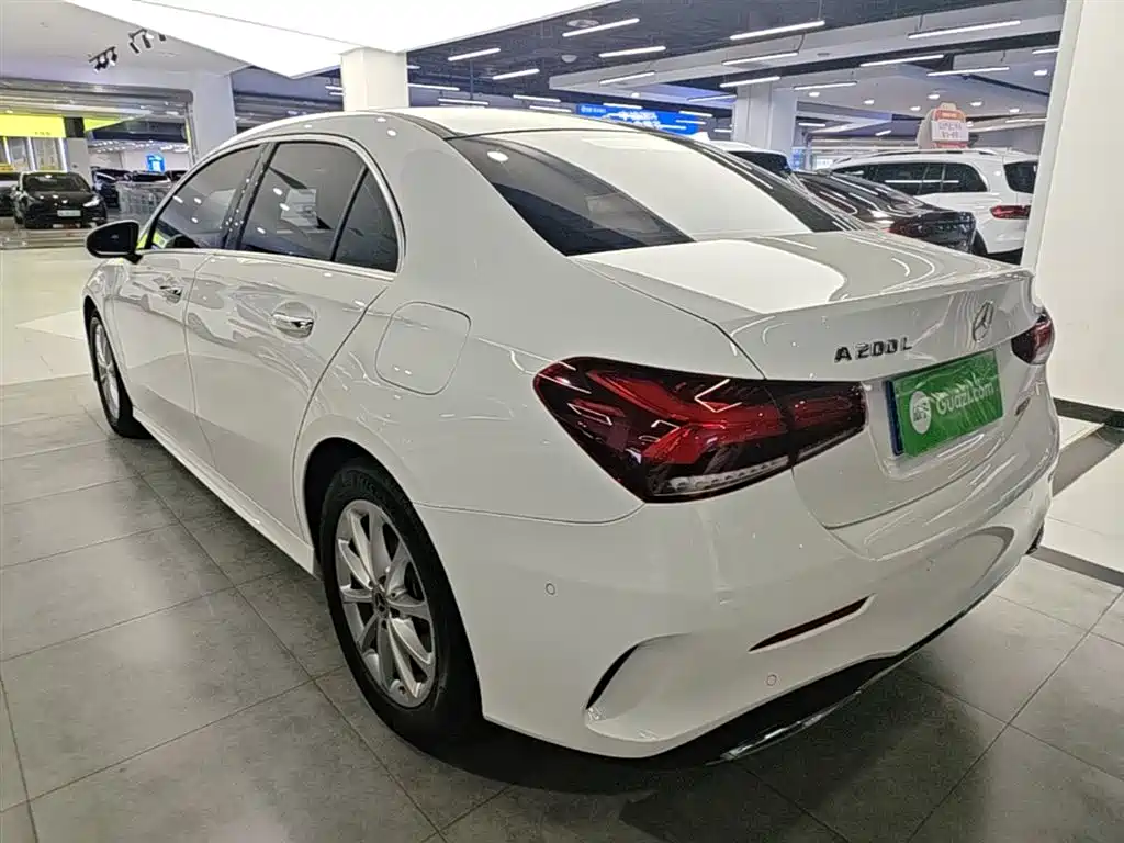 Mercedes-Benz A-Class 2022 Facelift A 200 L Sport Sedan Fashion Style фото 5