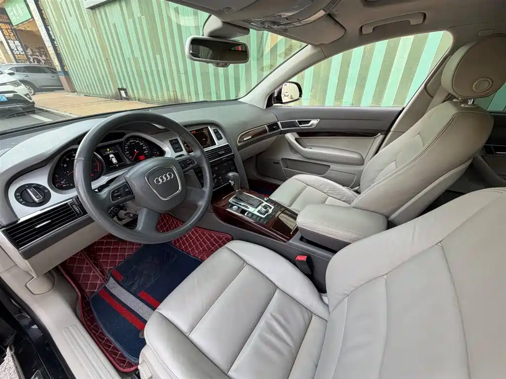 Audi A6L 2011 3.0 TFSI quattro Luxury фото 3