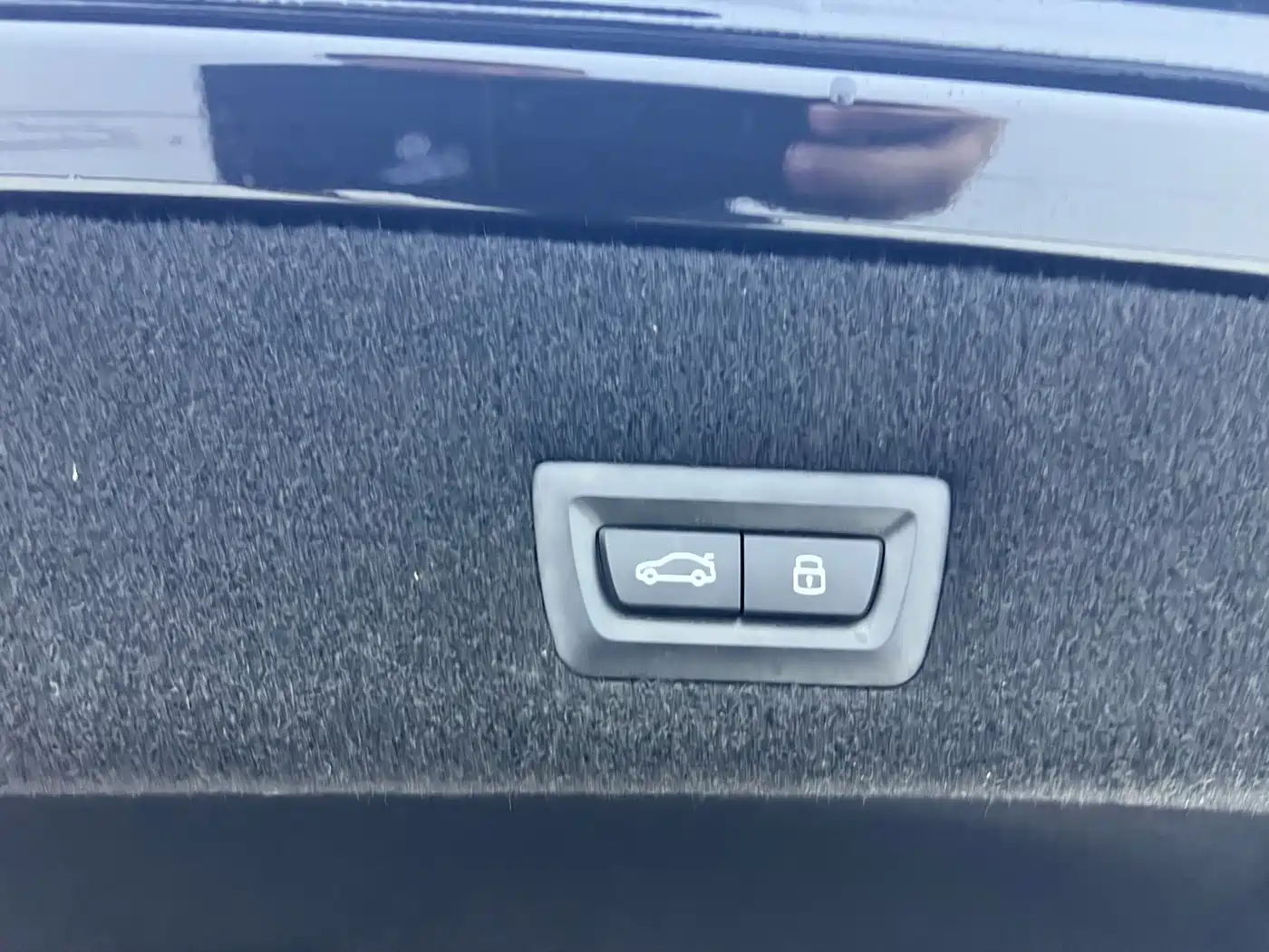 BMW 7 Series 2023 Model 740Li Leading Luxury Package фото 25