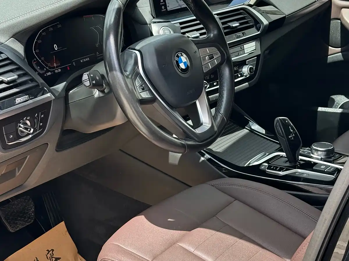 BMW X3 2020 xDrive25i Luxury Package фото 6