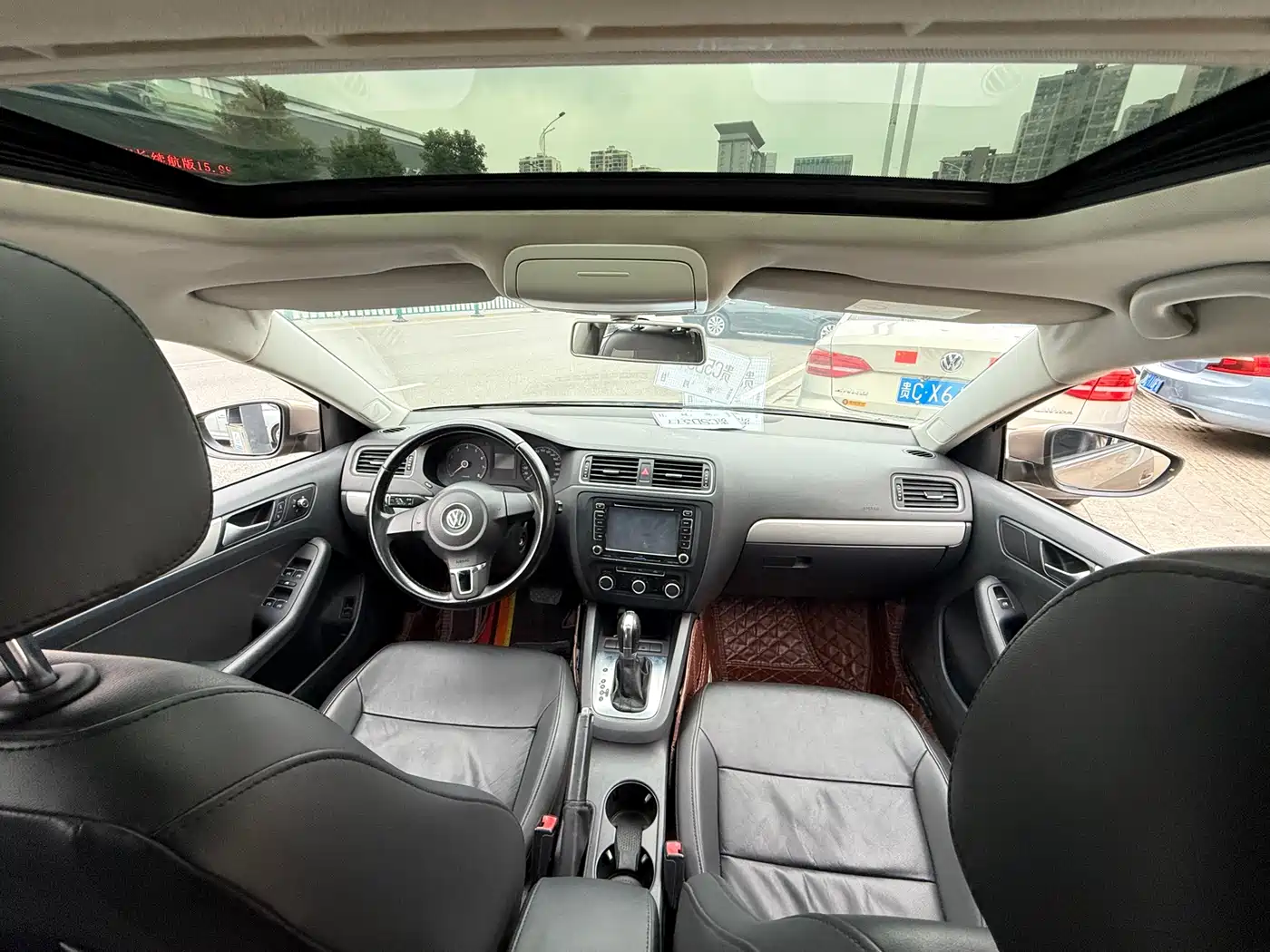 Volkswagen Sagitar 2014 Facelift 1.6L Automatic Comfort фото 8