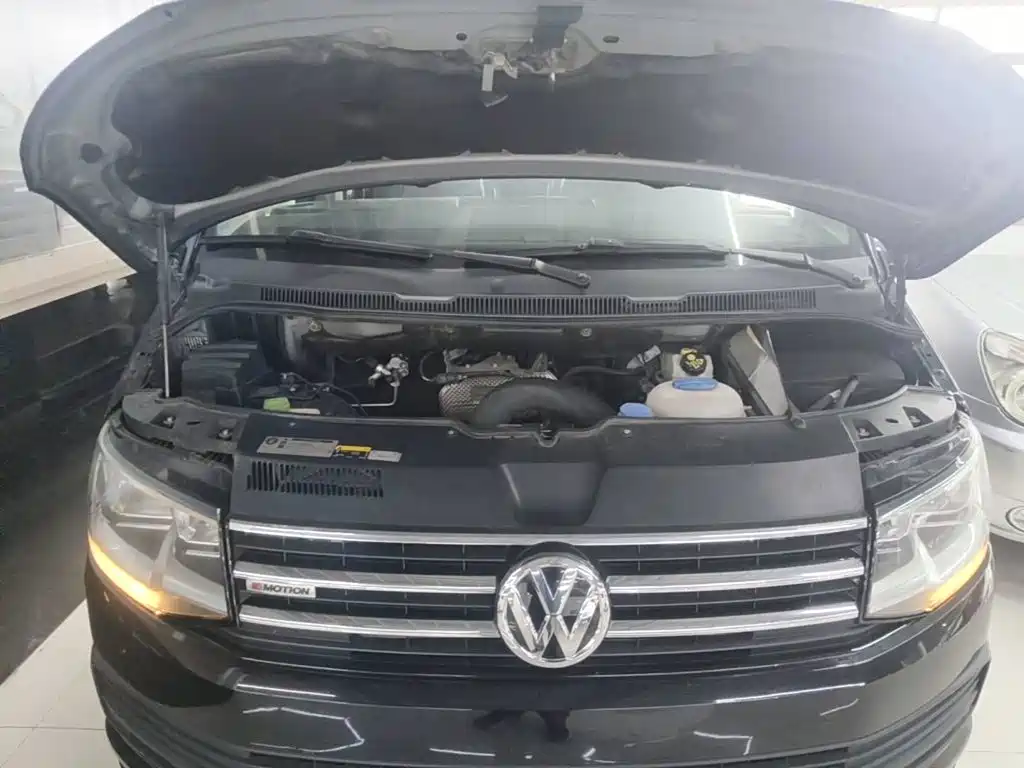 Volkswagen Caravelle 2018 2018 2.0TSI 4WD Comfort Edition 9-Seater