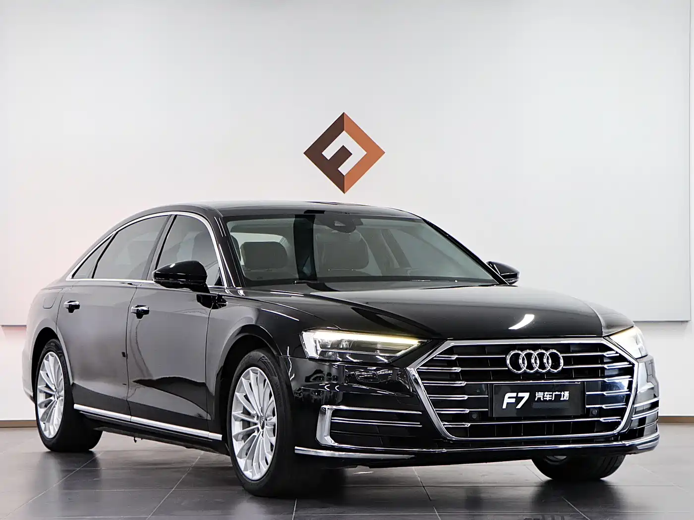 Audi A8 2019 Plus A8L 50 TFSI quattro Comfort фото 3