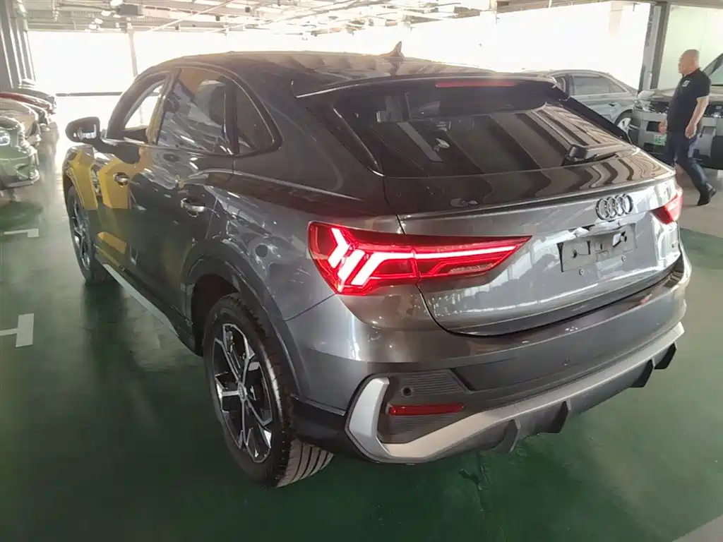 Audi Q3 Sportback 2020 45 TFSI quattro Fashion фото 5