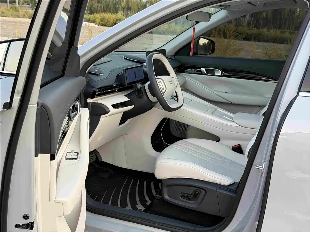 Geely Galaxy Galaxy E5 2024 2024 530km Explore+ Edition